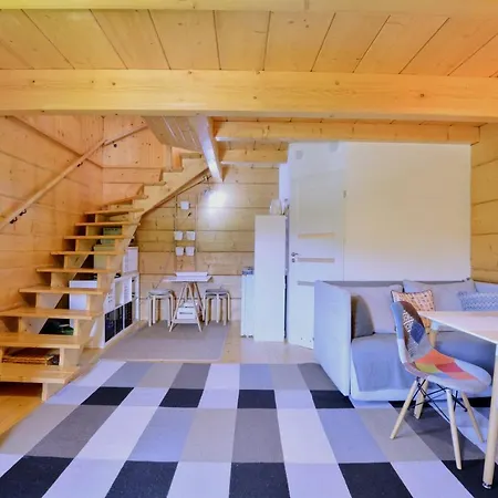 Dom Rajka Casa de Férias